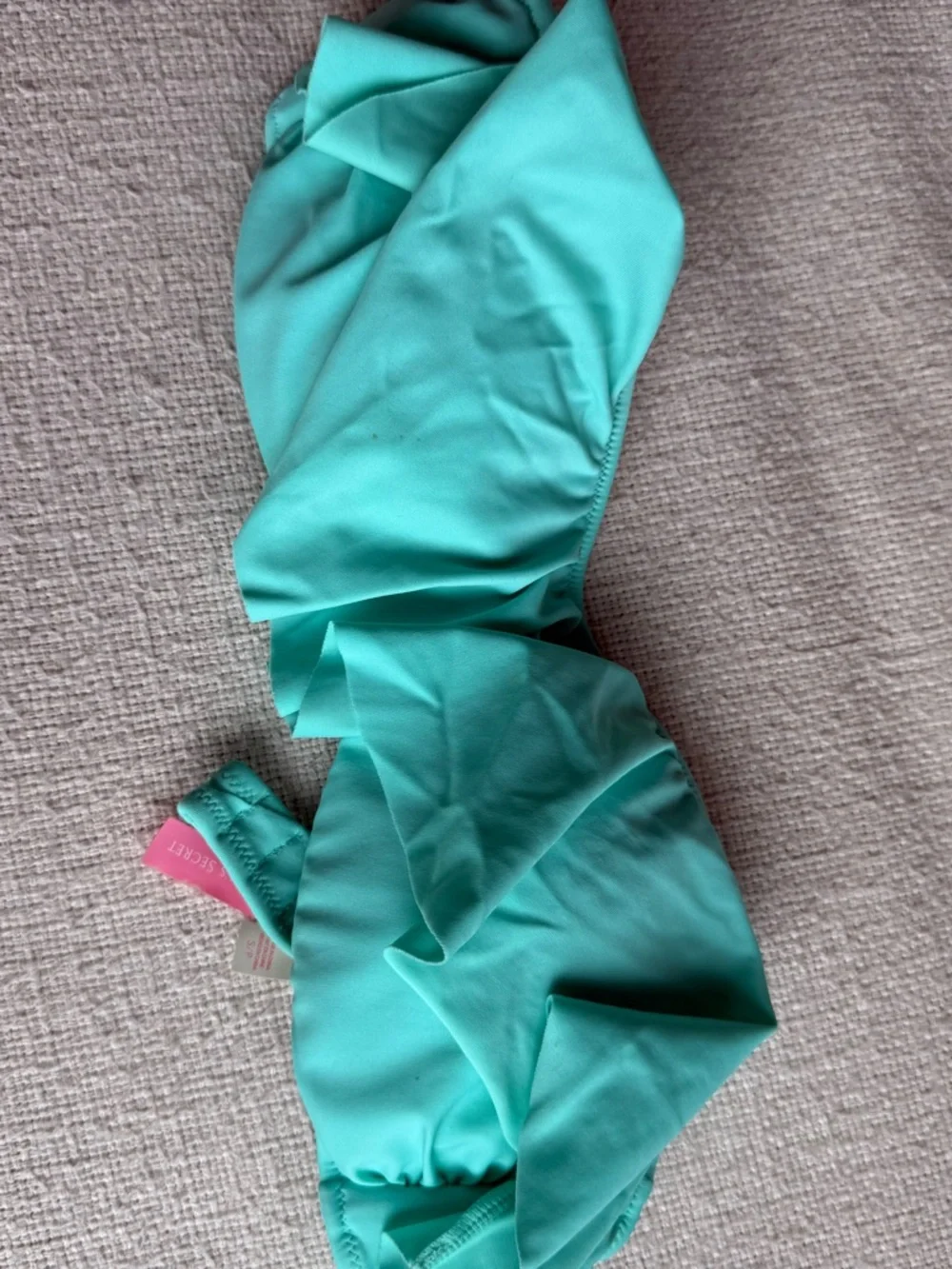 Victoria's Secret Mint Green Ruffle Bandeau Bikini Top - Picture 1 of 3